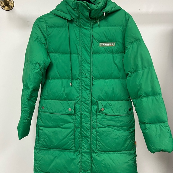 RARE Snoopy Puffer - Picture 1 of 6